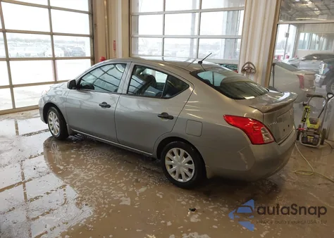 2014 Nissan Versa 1.6 S+ z USA, uszkodzony, nr VIN 3N1CN7AP8EL837336